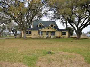 7737 Brookside Rd, Pearland, TX 77581