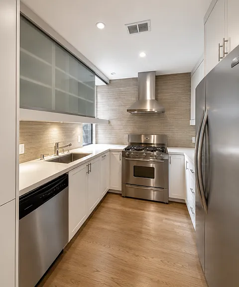 543 Grove St #1 — Photo 5