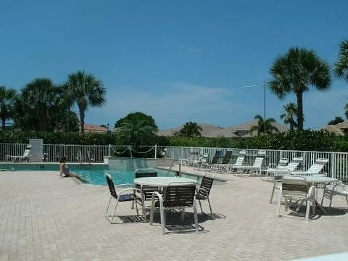 Community pool
