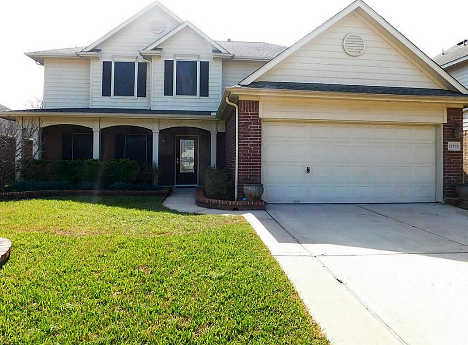 1st image of 12735 Canyon Echo Dr