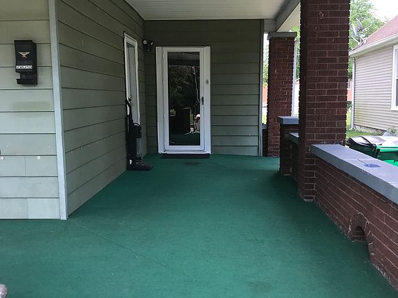 Large front L shape porch