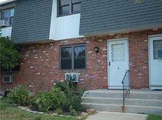 80 Wellswood Rd APT 11, Amston, CT 06231