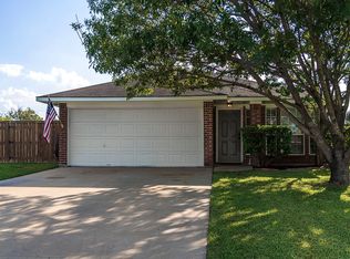 2805 Allen Ridge Dr, Bryan, TX 77802