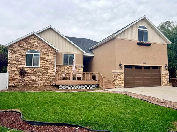 350 Cottonwood Pl, Mountain View, WY 82939