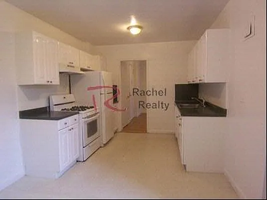 Rented by Rachel Realty | media 37