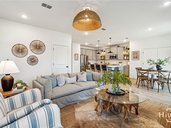5th image of 187 Kingswood Circle