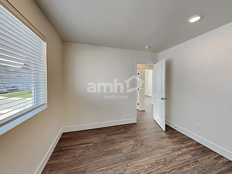 1625 194th St E — Photo 13