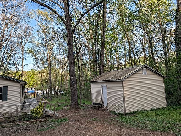 4th image of 150 Wenatchi Rd