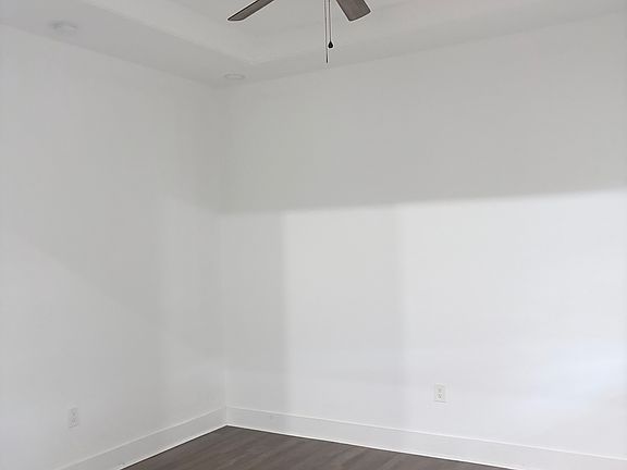 3rd image of 905 N 17th St