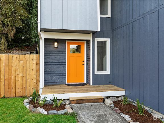 2nd image of 306 Cascade Avenue
