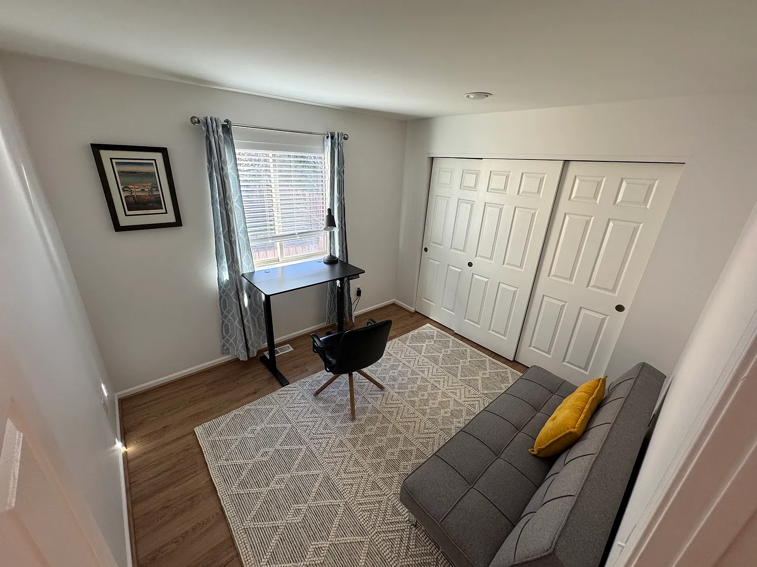2 bed, 920 sqft, $2,375 — Photo 1