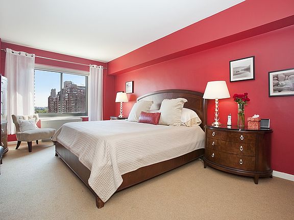 3rd image of 10 E End Ave APT 15C