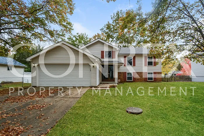 372 Windyoak Dr photo 1