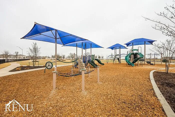 10922 Chatham Ct — Photo 18