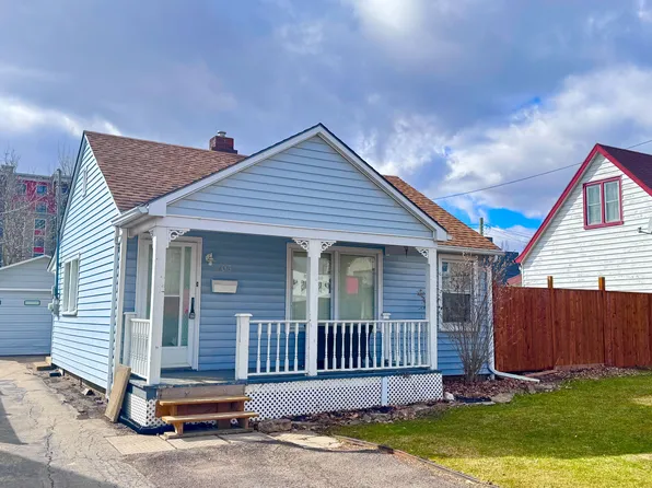 305 Crowland Ave, Welland, ON L3B 1X5