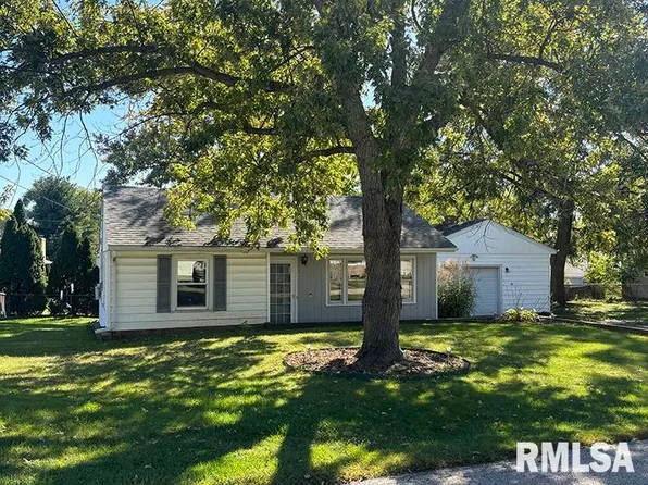 4216 Fairview Dr, Bartonville, IL 61607