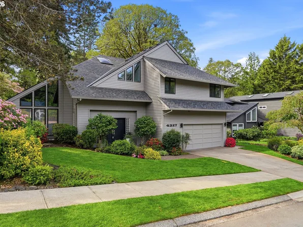 4217 Albert Cir, Lake Oswego, OR 97035