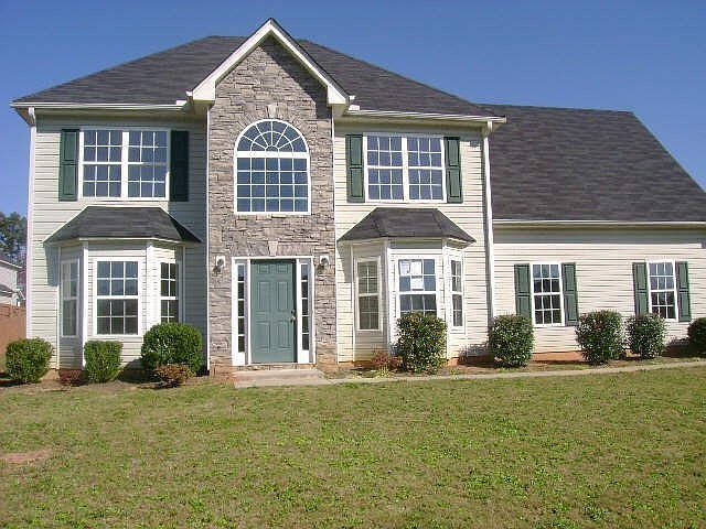 1st image of 3051 Lakewater Cir