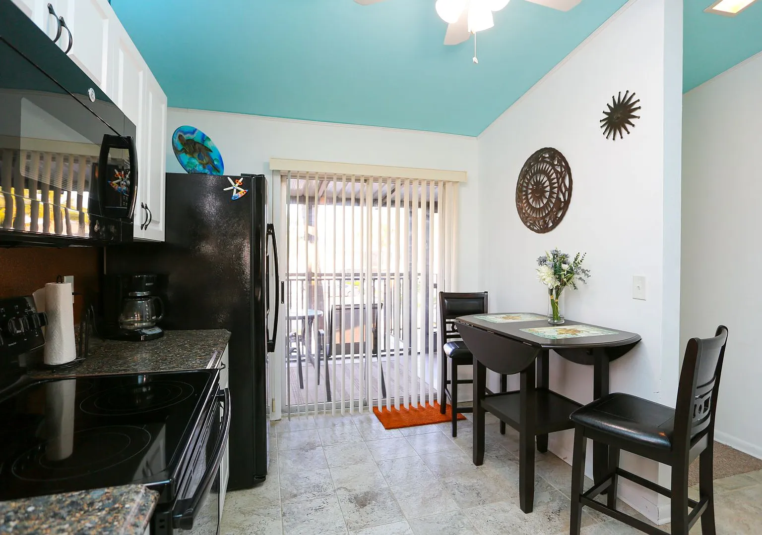 Seasonal Property — Photo 3