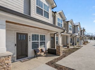 202 Bell Forge Ct, White Bluff, TN 37187