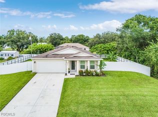 6077 Latimer Ave, Fort Myers, FL 33905