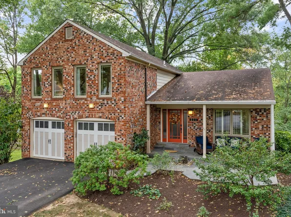 3116 Madison Hill Ct, Alexandria, VA 22310