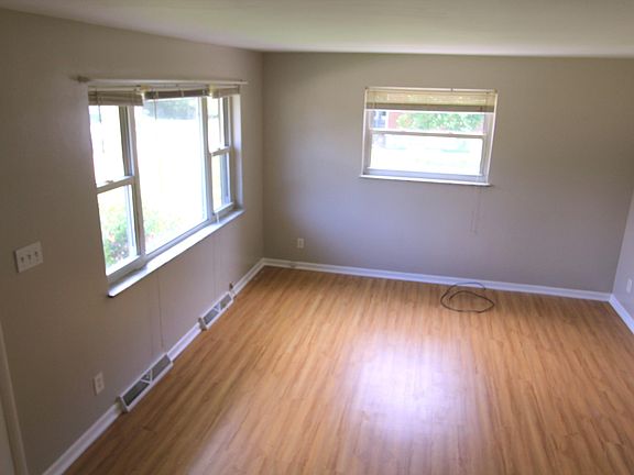 3rd image of 2695 Mary Jane Ct