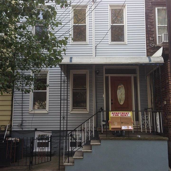 1st image of 27 Hopkins Ave #1