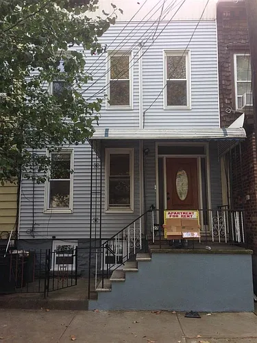 27 Hopkins Ave #1 Photo 1