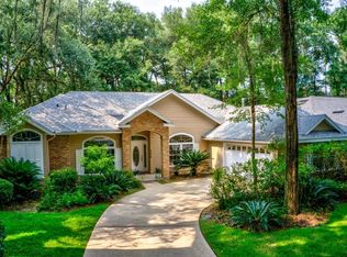 2406 SW 98th Dr, Gainesville, FL 32608