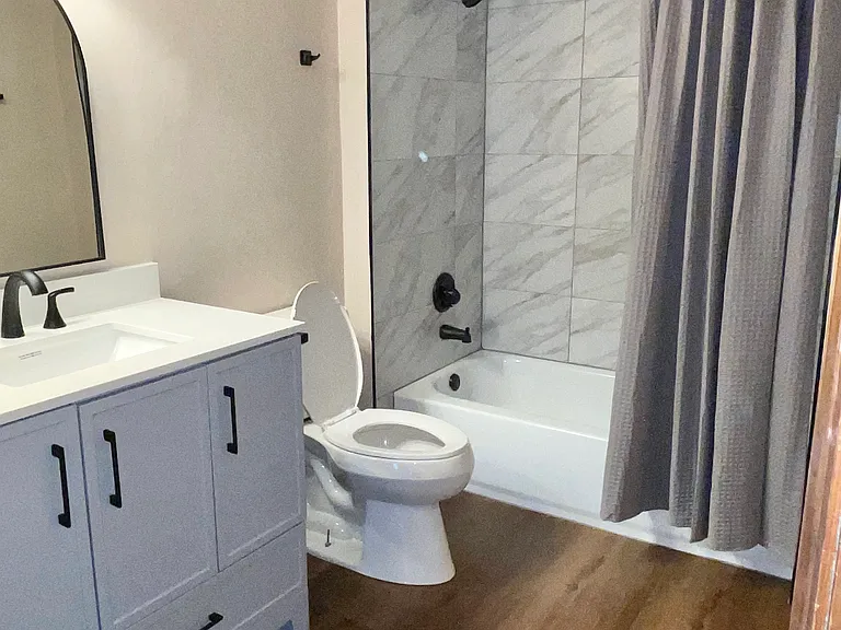2085 Oak Meadow Cir #2085 — Photo 9