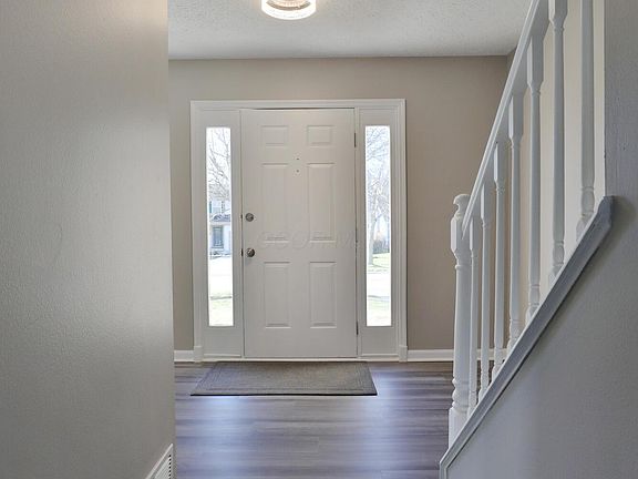 5th image of 1352 River Trail Dr