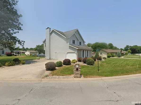 57133 Pine View Dr, South Bend, IN 46619