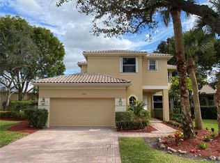 2486 Bay Isle Dr, Fort Lauderdale, FL 33327