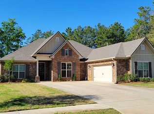 136 Buxtons Way, Freeport, FL 32439