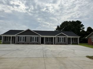 614 S Powell Ave, Dunn, NC 28334