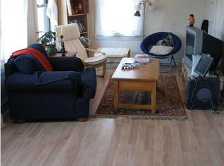 2151 Murray Hill Rd #1, Cleveland, OH 44106