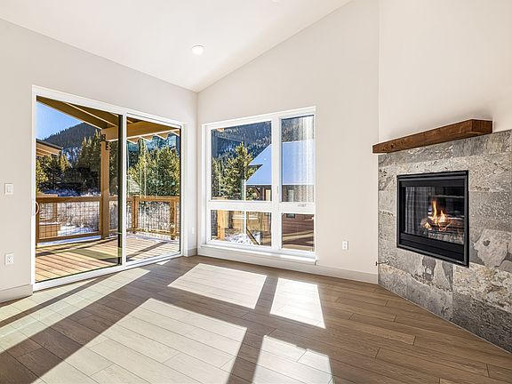 3rd image of 628 Montezuma Rd #D-1