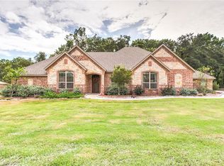 182 Wrigley Dr, Springtown, TX 76082