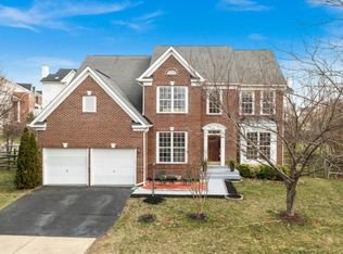 712 Bonnie Ridge Dr NE, Leesburg, VA 20176