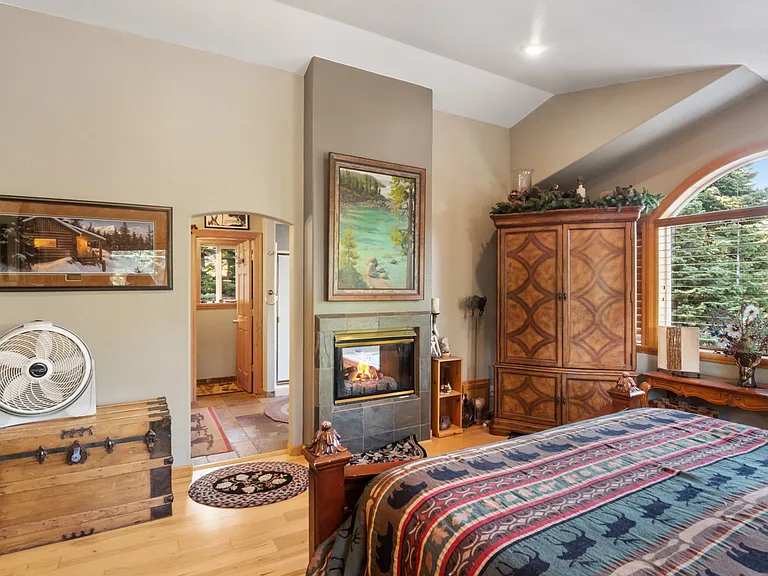 3915 Summit Rd — Photo 18