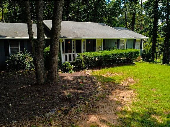 2nd image of 990 Hickory View Ct NW