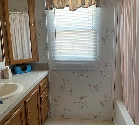 5th image of 2411 Double Eagle Dr