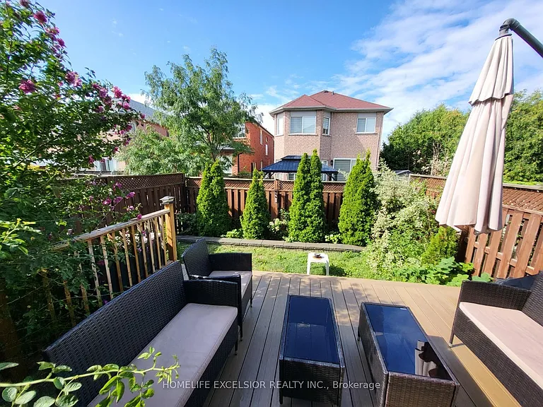 5872 Rainberry Dr — Photo 32