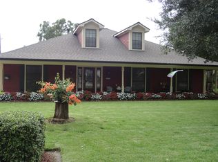 109 W Betty St, Rayne, LA 70578