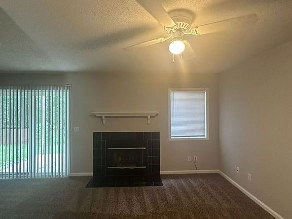 4th image of 317 Candlebrook Dr
