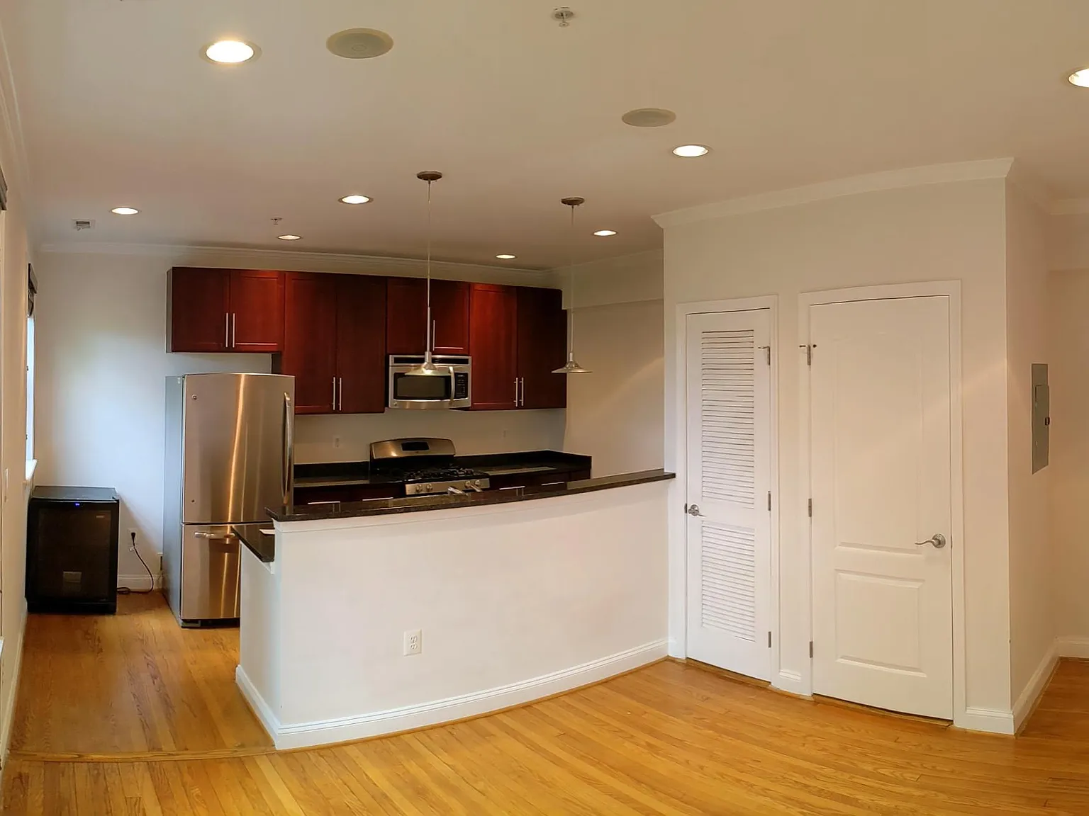 5611 5th St NW — Photo 4