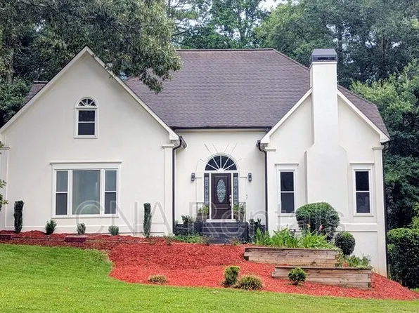 573 Trailwood Ln, Marietta, GA 30064