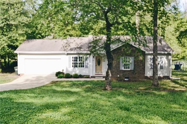 1st image of 3056 38th Avenue Ln NE