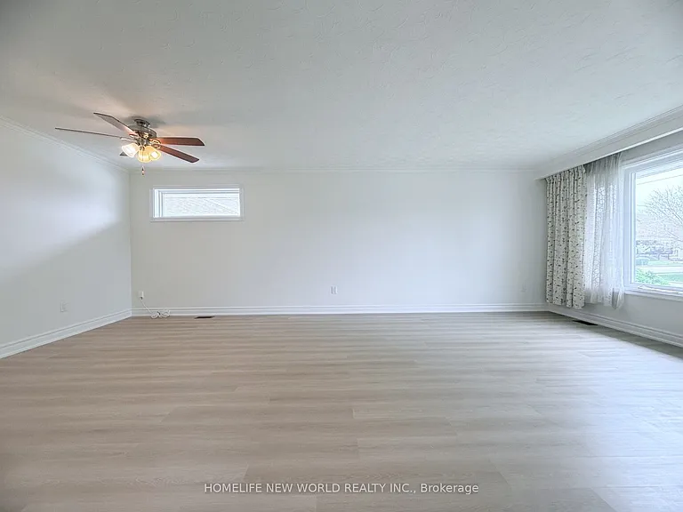 61 Crosland Dr — Photo 13